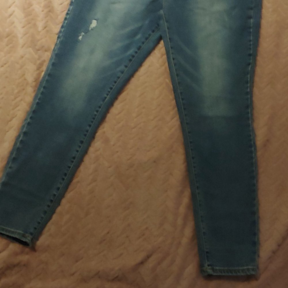 Jeans - Picture 2 of 2